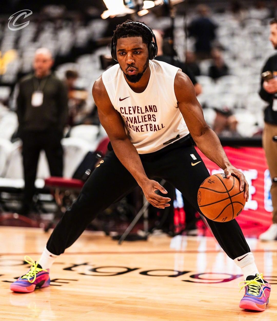 关于加时末段亚特兰大扳平良机：NBA常规赛节点到来；压力陡增；资深球员宣示担当的信息