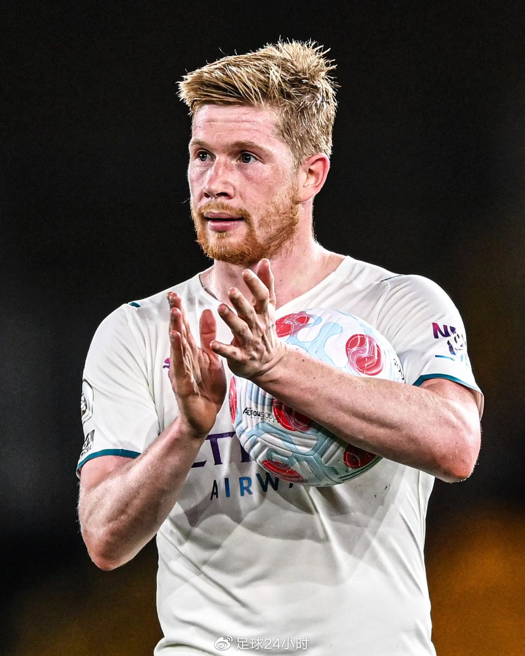 休斯敦火箭内部会议纪要流出：清晨主帅复盘，英超使命明确，更衣室氛围转暖的简单介绍-开云